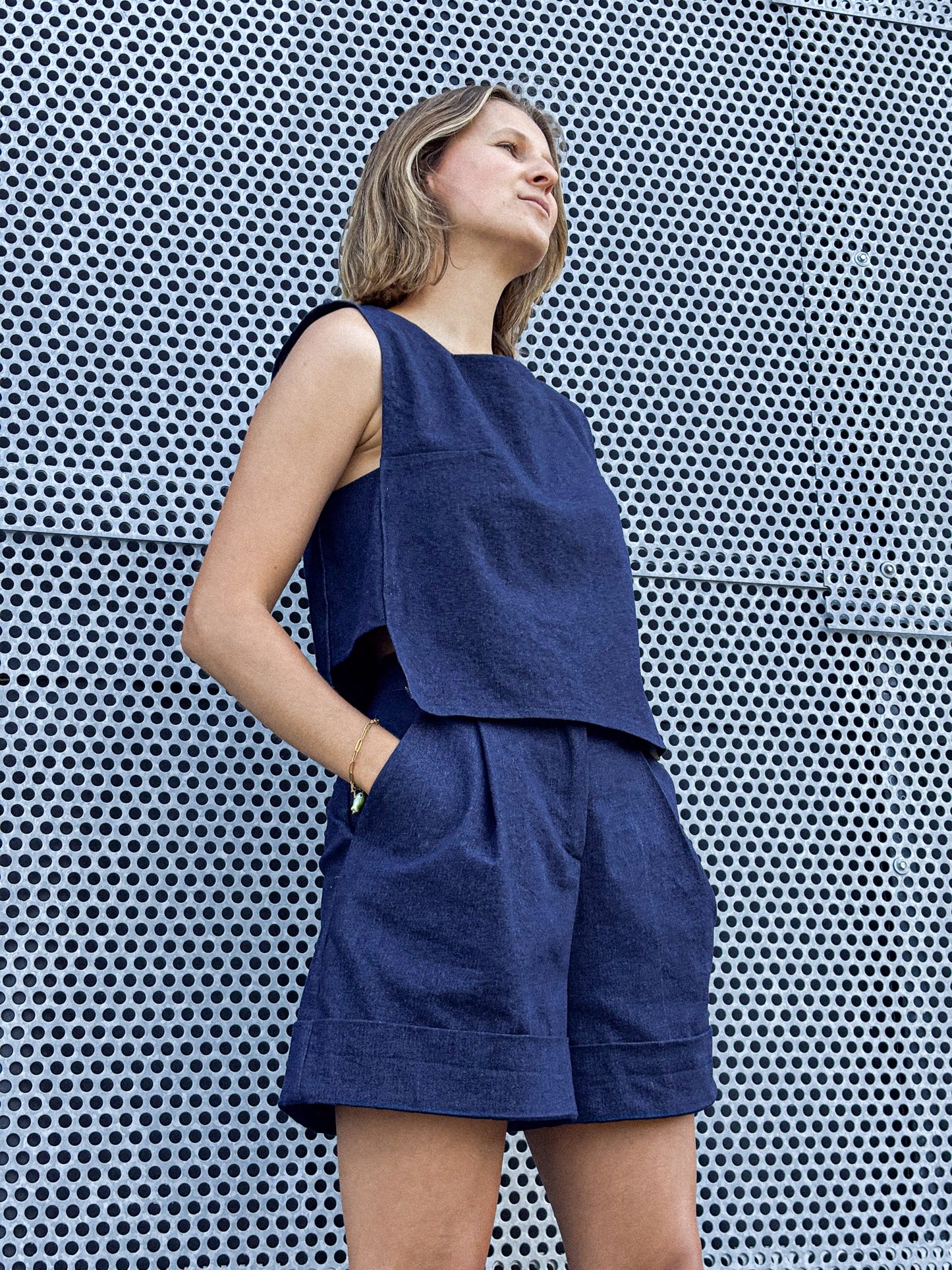 SHORTS DARK BLUE JEANS